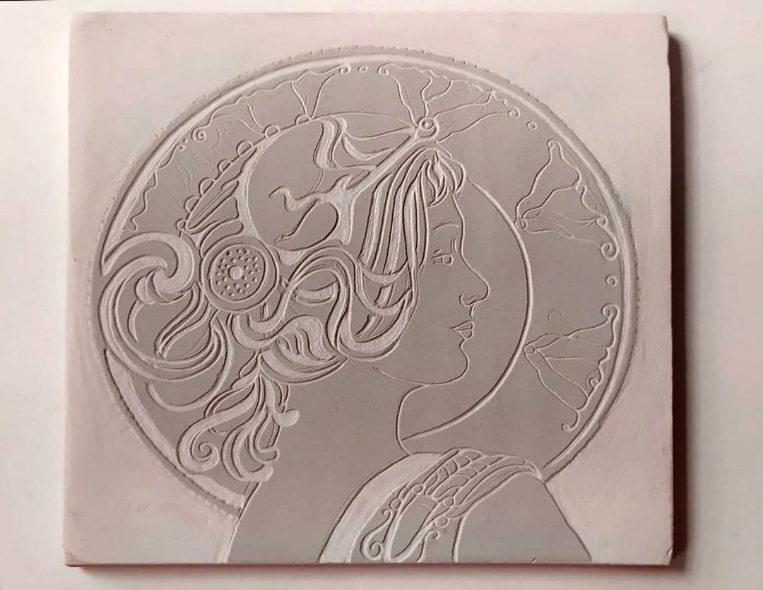 Azulejo esgrafiado Lourdes Baumann